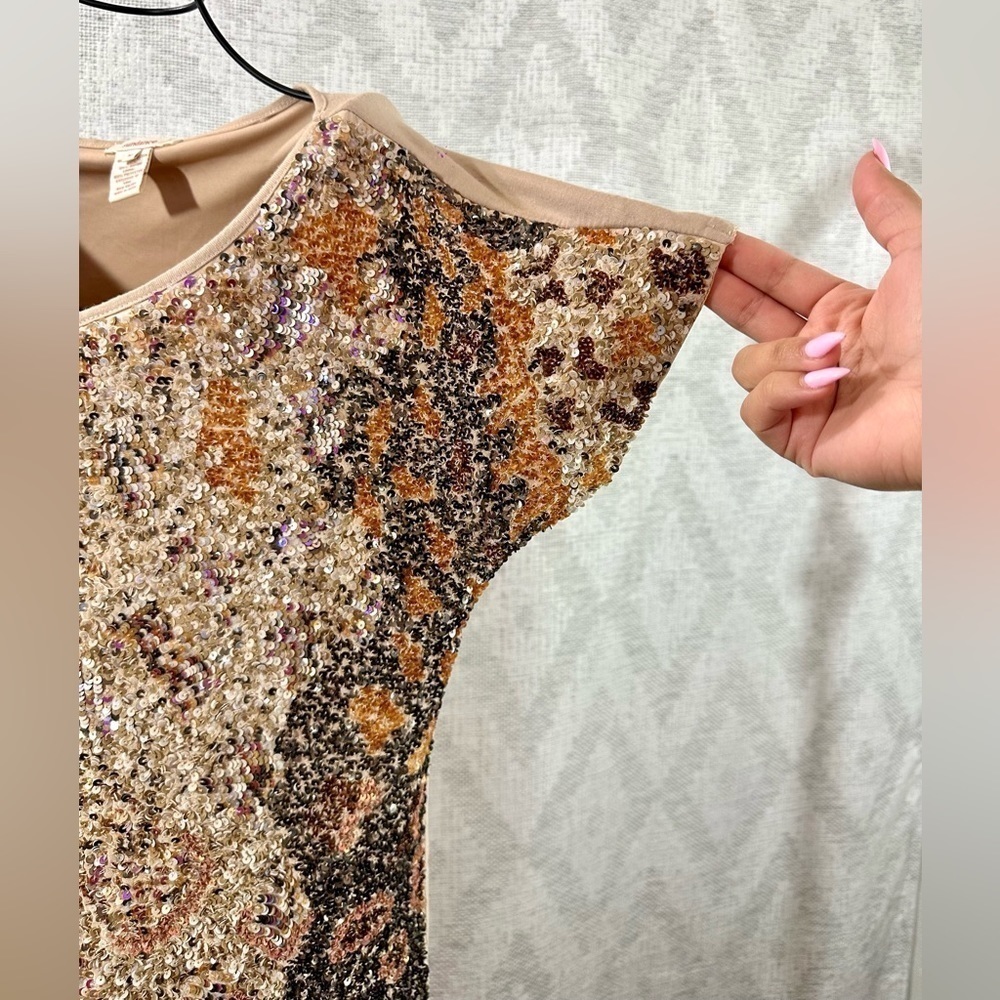 Sundance tan multi-color sequin scoop neck blouse size M - Picture 4 of 10